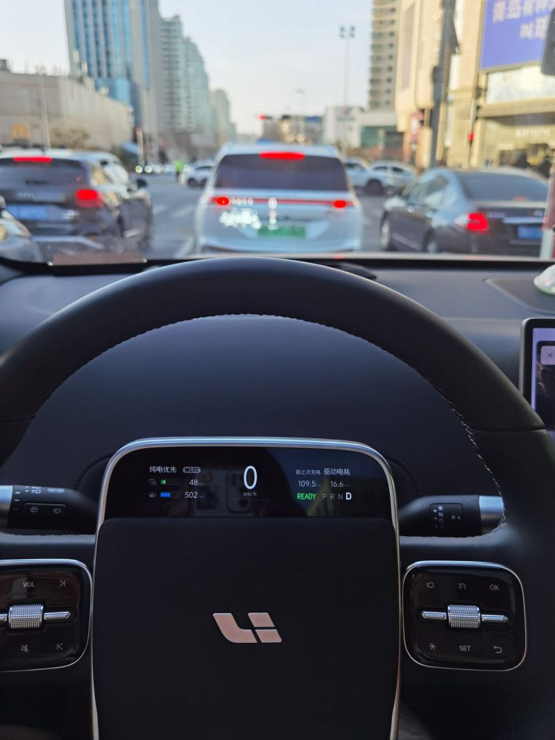 小勐拉99厅公司ONE口碑_小勐拉99厅公司汽车